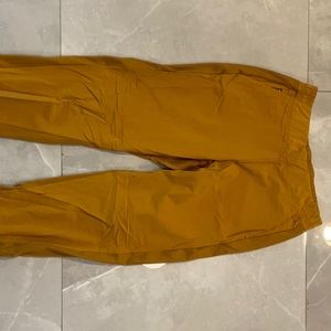 Athleta size 8 tall Brooklyn Joggers